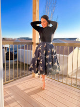 Cargar imagen en el visor de la galería, Be that woman skirt GALAXY/ALGEBRA Skirts Bloombellamoda