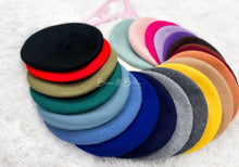 Load image into Gallery viewer, Le amore beret (33 colors) Accessories Bloombellamoda