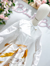 Load image into Gallery viewer, Long sleeve button down blouse Bloombellamoda