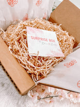 Load image into Gallery viewer, SURPRISE BOX surprisebox Bloombellamoda