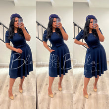 Load image into Gallery viewer, Textured midi dress SMALL Bloombellamoda