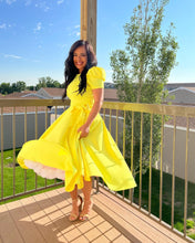 Load image into Gallery viewer, 1950s Ruffled Petticoat Crinoline Dresses Bloombellamoda