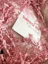 Load image into Gallery viewer, Gold Surprise Box DECEMBER surprisebox Bloombellamoda 