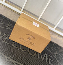 Load image into Gallery viewer, Gold Surprise Box DECEMBER surprisebox Bloombellamoda