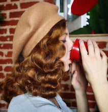Load image into Gallery viewer, Le amore beret Accessories Bloombellamoda