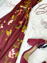 Load image into Gallery viewer, The Cynthia EXCLUSIVE Dresses Bloombellamoda