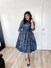 Load image into Gallery viewer, Audrey Stars MED/LARGE Bloombellamoda 