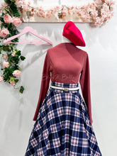 Cargar imagen en el visor de la galería, Basic vintage skirt Bloombellamoda 