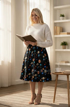 Load image into Gallery viewer, Be that woman skirt (3 DIFFERENT PRINTS AVAILABLE) Skirts Bloombellamoda 