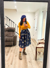 Load image into Gallery viewer, Be that woman skirt (3 DIFFERENT PRINTS AVAILABLE) Skirts Bloombellamoda 
