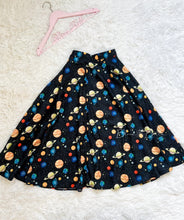 Load image into Gallery viewer, Be that woman skirt PLANETS Bloombellamoda 
