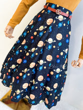 Load image into Gallery viewer, Be that woman skirt PLANETS Bloombellamoda 
