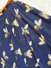 Load image into Gallery viewer, Be that woman skirt Skirts Bloombellamoda 