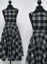 Load image into Gallery viewer, Britney Pinafore Dress Bloombellamoda 