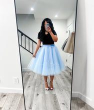 Load image into Gallery viewer, Classic full tulle skirt (6 colors) SMALL Bloombellamoda 