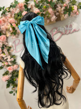 Cargar imagen en el visor de la galería, Coquette hair bow clip (27 colors) Bloombellamoda 