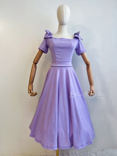 Cargar imagen en el visor de la galería, Coquette LILAC SMALL Bloombellamoda 