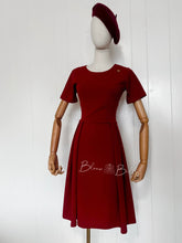 Cargar imagen en el visor de la galería, Cynthia RED/DARKRED(burgundy) SMALL TO XL Bloombellamoda 