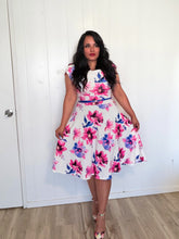 Load image into Gallery viewer, Darling white spring floral Dresses Bloombellamoda 
