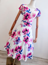 Load image into Gallery viewer, Darling white spring floral Dresses Bloombellamoda 