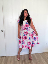 Load image into Gallery viewer, Darling white spring floral Dresses Bloombellamoda 