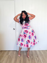 Load image into Gallery viewer, Darling white spring floral Dresses Bloombellamoda 