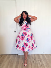 Load image into Gallery viewer, Darling white spring floral Dresses Bloombellamoda 