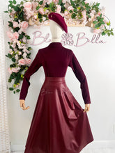 Cargar imagen en el visor de la galería, Faux leather midi BLACK/BURGUNDY Bloombellamoda 