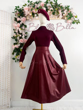 Cargar imagen en el visor de la galería, Faux leather midi BLACK/BURGUNDY Bloombellamoda 