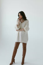 Load image into Gallery viewer, Floral mesh lace long sleeve-4 COLORS Bloombellamoda 