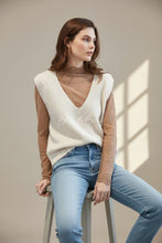 Load image into Gallery viewer, Floral mesh lace long sleeve-4 COLORS Bloombellamoda 