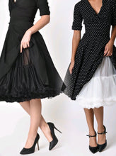 Cargar imagen en el visor de la galería, Petticoat Crinoline (ONE SIZE FITS ALL) Dresses Bloombellamoda 