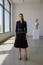 Cargar imagen en el visor de la galería, Polished midi BLACK SMALL TO LARGE Bloombellamoda 
