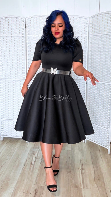 green emerald velvet dress Amazon.com: BELLA BARNETT One Shoulder Midi Dress Bandage Cocktail Dresses  for Women Evening Party Backless Slit Bandage Dress Formal Wedding Guest  Dress Black: Clothing, Shoes & Jewelry main image 0