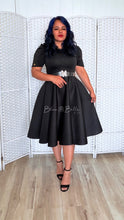 Cargar imagen en el visor de la galería, Princess Dress BLACK Bloombellamoda 
