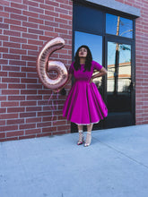 Cargar imagen en el visor de la galería, Sheer Ankle Heart Socks Bloombellamoda 