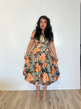 Load image into Gallery viewer, Textured front zipper midi GREEN OLIVE SMALL TO LARGE Bloombellamoda 