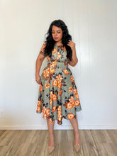 Load image into Gallery viewer, Textured front zipper midi GREEN OLIVE SMALL TO LARGE Bloombellamoda 