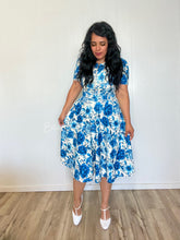 Load image into Gallery viewer, Textured front zipper midi MEDIUM/LARGE Bloombellamoda 