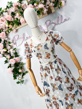 Cargar imagen en el visor de la galería, The monarch dress Dresses Bloombellamoda 