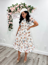 Load image into Gallery viewer, The Tiana dress (monarch print) Bloombellamoda 