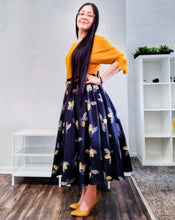 Load image into Gallery viewer, Be that woman skirt Skirts Bloombellamoda 