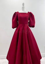 Load image into Gallery viewer, Bubble sleeve midi dress Bloombellamoda 