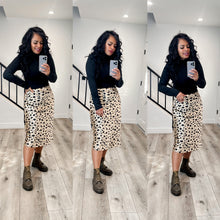 Cargar imagen en el visor de la galería, Satin midi (zebra/cheetah) Bloombellamoda 